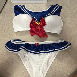 Sailor Moon Cosplay Set